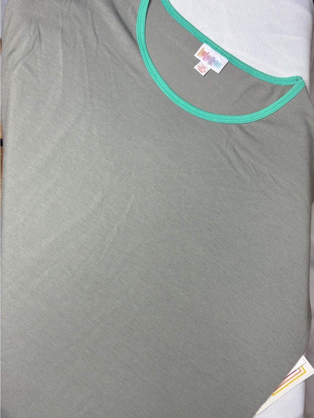 NWT LuLaRoe Women's Crewneck Top in Gray with Aqua Trim